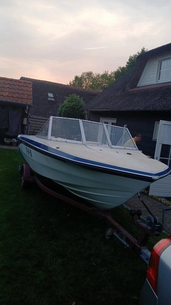 Glastron 175 pk 6 cilinder, Fietsen en Brommers, Brommers | Overige merken, Gebruikt, Ophalen