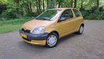 Toyota Yaris 1.0-16V VVT-i Linea Terra 3drs LAGE KMSTAND!, Auto's, Voorwielaandrijving, Stof, Gebruikt, 400 kg
