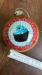 kerstbal met cupcake, Diversen, Kerst, Ophalen of Verzenden, Nieuw