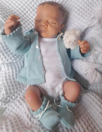 Baby Charlie van Linda Webb  beschikbaar voor biedingen
