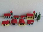 Vintage kunststof modelbouw huisjes, kerk dorp stad, Ophalen of Verzenden, Zo goed als nieuw