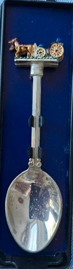 Zilveren Lepeltje met Koets en Paarden, Antiek en Kunst, Antiek | Bestek, Ophalen of Verzenden