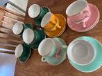 Mitterteich Bavaria Kopjes - Vrolijke Kleuren - 15 Stuks, Antiek en Kunst, Antiek | Servies compleet, Ophalen of Verzenden