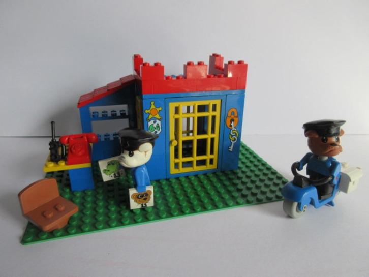 3664 Fabuland politiebureau. Verzenden is mogelijk., Kinderen en Baby's, Speelgoed | Duplo en Lego, Zo goed als nieuw, Lego, Complete set