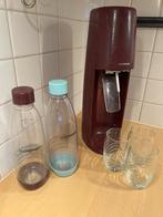 Sodastream bruiswatertoestel + 2 flessen & 3 glazen, Ophalen of Verzenden, Zo goed als nieuw