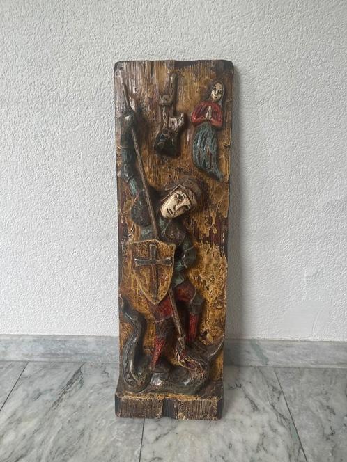 Houtsnijwerk Sint Joris & de Draak – Religieus wandpaneel, Antiek en Kunst, Antiek | Religie, Ophalen of Verzenden
