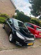 Ford Focus 1.0 Ecoboost 74KW 5D 2018 Zwart, Auto's, Ford, 635 kg, 100 pk, Zwart, 1176 kg