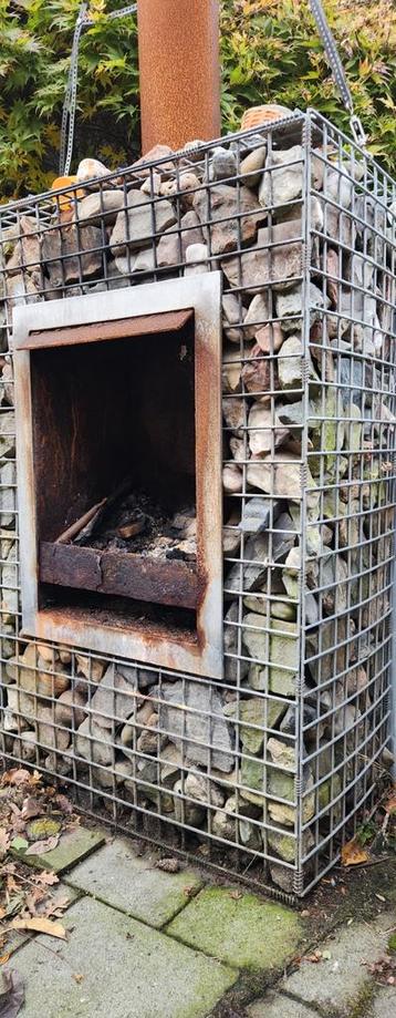 Stenen Korf Haard - Tuinhaard beschikbaar voor biedingen