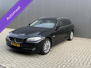 BMW 5-serie Touring 530xd High Executive, HUD, Pano, Cruise beschikbaar voor biedingen