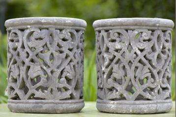 Leuke oude brocante tuinpotten per 2 stuks beschikbaar voor biedingen