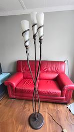 Mooie dimbare staande Lamp met 3 Kelkjes, Huis en Inrichting, Lampen | Vloerlampen, Ophalen, Gebruikt, Glas, Modern
