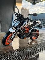 KTM Duke 390 - 2018 a2 18600km, Motoren, Particulier, 373 cc, Minimaal motorrijbewijs A2, ABS