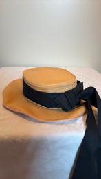 Whiteley geel/beige dames hoed met zwarte strik, Kleding | Dames, Hoeden en Petten, Ophalen of Verzenden, Zo goed als nieuw, One size fits all