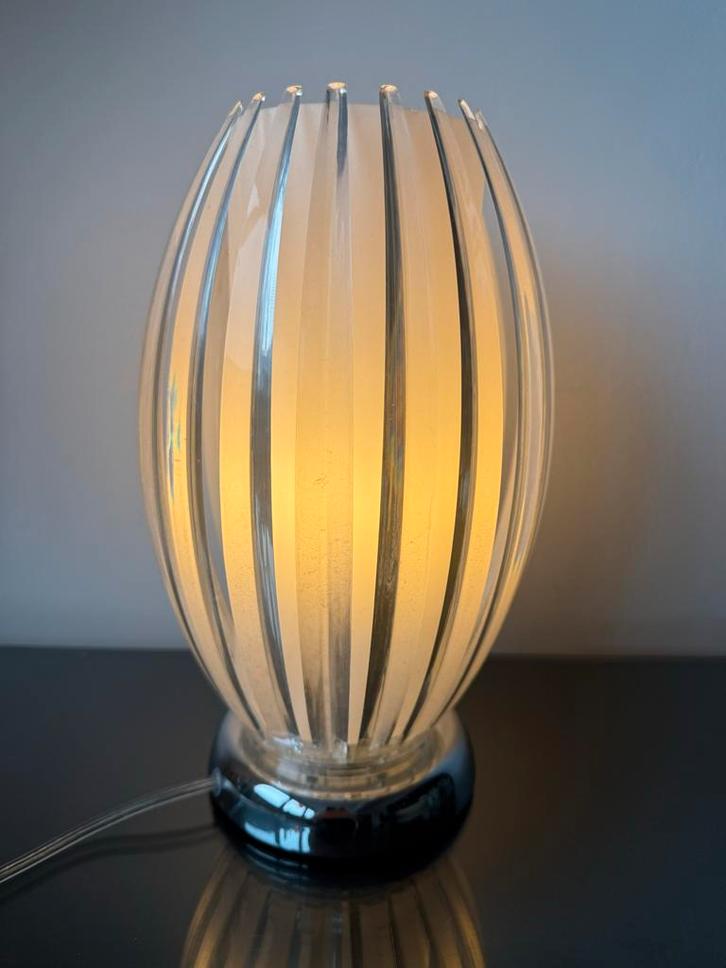 Vintage Glazen Tafellamp, Huis en Inrichting, Lampen | Tafellampen, Zo goed als nieuw, 50 tot 75 cm, Glas, Ophalen of Verzenden
