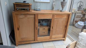 Teakhouten Dressoir met Schuifdeuren beschikbaar voor biedingen