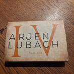Arjen Lubach - IV ( dwarsligger), Boeken, Ophalen of Verzenden, Zo goed als nieuw, Arjen Lubach, Nederland