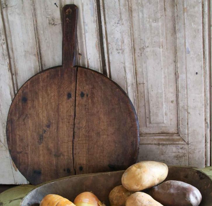 Antieke houten ronde broodplank, Antiek en Kunst, Curiosa en Brocante, Ophalen of Verzenden