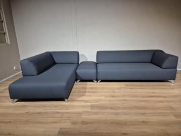 NIEUW - Leolux Faya Lobi - Hoekbank - Grijs - Design -Hocker beschikbaar voor biedingen