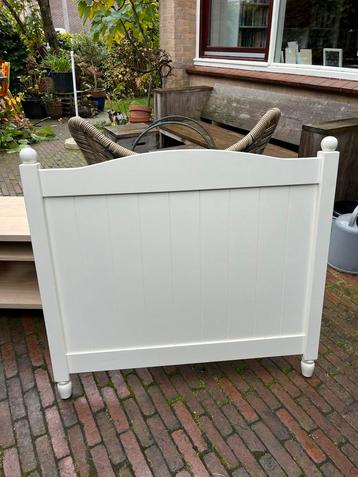 Gratis af te halen: 1 persoons wit ledikant 200x90 
