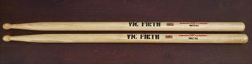 DRUMSTOKKEN HICKORY met houten tip; Vic Firth CM METAL beschikbaar voor biedingen