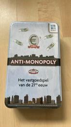Anti Monopoly Het vastgoedspel van de 21e eeuw reiseditie, Ophalen of Verzenden, Zo goed als nieuw