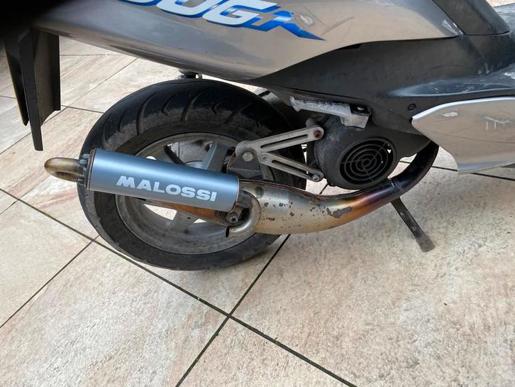 Malossi Terugloop Uitlaat - Scooter Upgrade, Fietsen en Brommers, Brommers | Tuning en Styling, Zo goed als nieuw, Ophalen of Verzenden