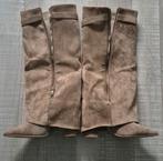 Nog zo goed als nieuwe suede lock laarzen, maat: 37, Kleding | Dames, Schoenen, Ophalen of Verzenden, Zo goed als nieuw, Beige