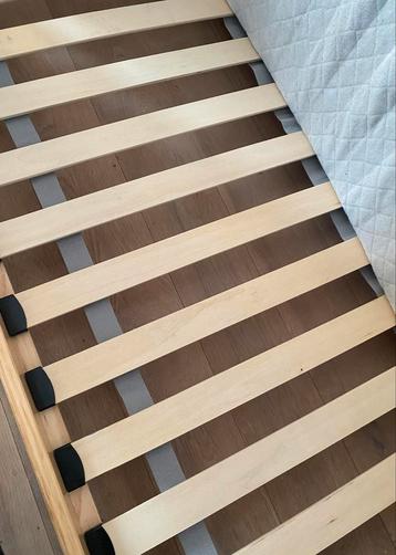 Kinder Bedhuisje met Matras beschikbaar voor biedingen