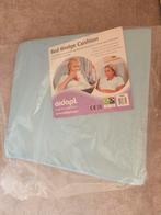 Nieuw wigkussen / bed wedge kussen - Arendonk, Diversen, Verpleegmiddelen, Ophalen of Verzenden, Nieuw