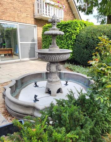 AANBIEDING fontein met rand ALL INN beschikbaar voor biedingen
