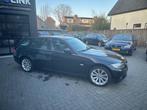 BMW 3-serie Touring 320i | XENON | NAVI | LEER |, Euro 5, Achterwielaandrijving, Zwart, 4 cilinders