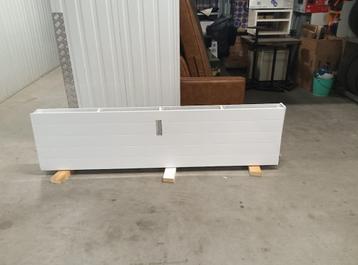 innovia eco 4 radiatoren beschikbaar voor biedingen