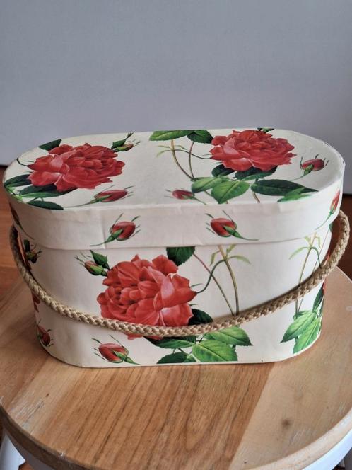 2 keurige nieuwe Ambiente-rozenmokken fine bone-China, Huis en Inrichting, Keuken | Servies, Nieuw, Kop(pen) en/of Schotel(s)