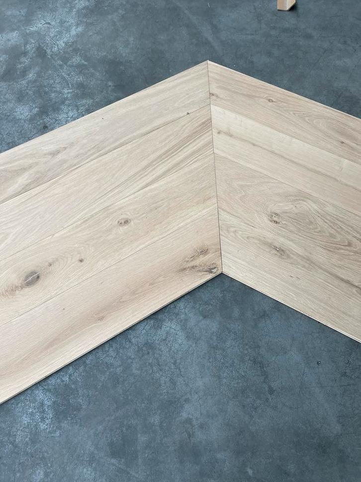 500m2 Houten vloer Hongaarse punt 75x15 €42,5 per m2 inc btw, Doe-het-zelf en Verbouw, Vloerdelen en Plavuizen, Nieuw, Parket