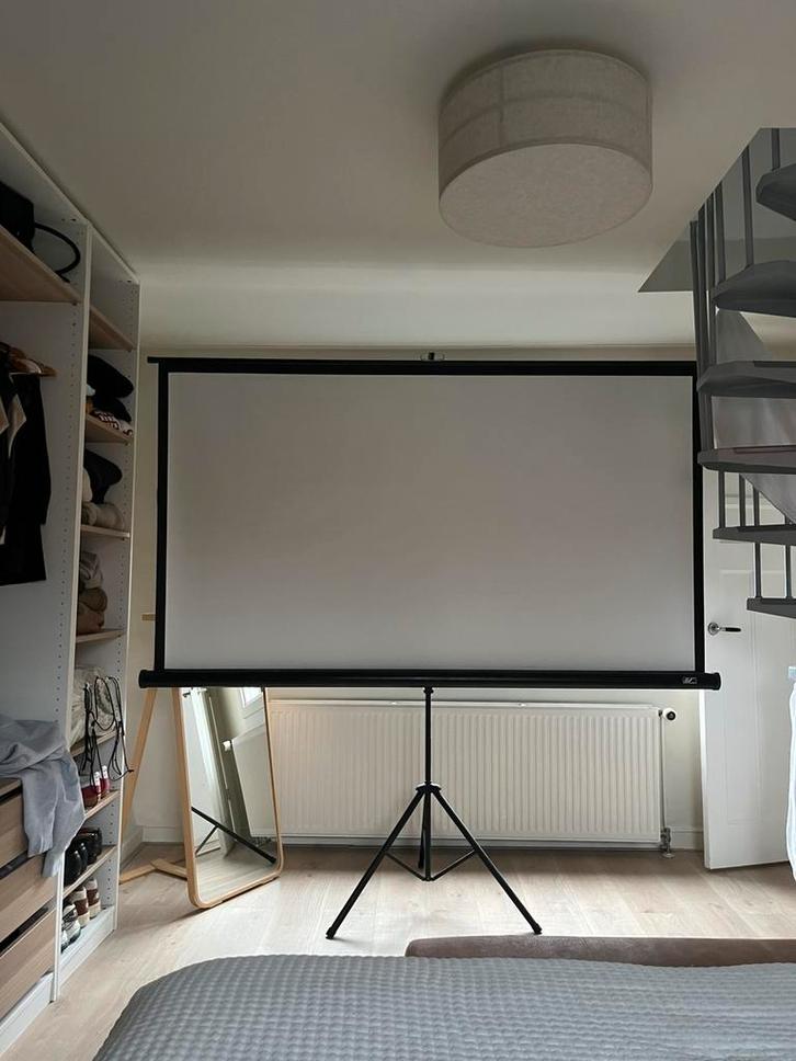Projection cinema screen (100 inches), Audio, Tv en Foto, Projectieschermen, Gebruikt, Handmatig, Ophalen of Verzenden