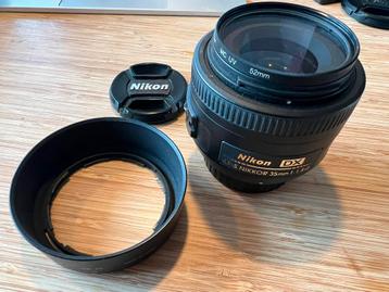 Nikon AF-S NIKKOR 35mm f/1.8G DX Prime Lens, incl UV Filter beschikbaar voor biedingen