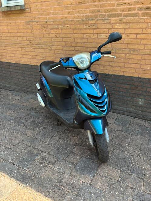 Piaggio zip 50cc 2takt, Fietsen en Brommers, Scooters | Piaggio, Gebruikt, Zip, Ophalen