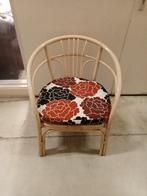 Rotan stoel met kussen, Huis en Inrichting, Gebruikt, Overige kleuren, Vintage, Ophalen of Verzenden
