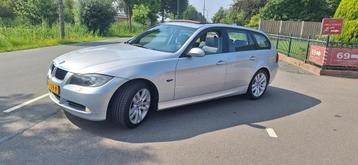 BMW 3-serie Touring 320i AUTOMAAT leer interieur beschikbaar voor biedingen