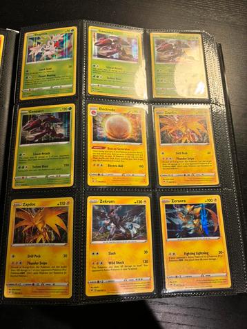 Pokémon Kaarten Holo’s Vivid Voltage / 185 beschikbaar voor biedingen