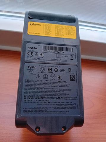 Originele Dyson V11 accu beschikbaar voor biedingen