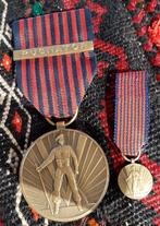 medaille oorlogsvrijwilliger 2x  ww2, Verzamelen, Militaria | Tweede Wereldoorlog, Ophalen of Verzenden, Landmacht, Duitsland