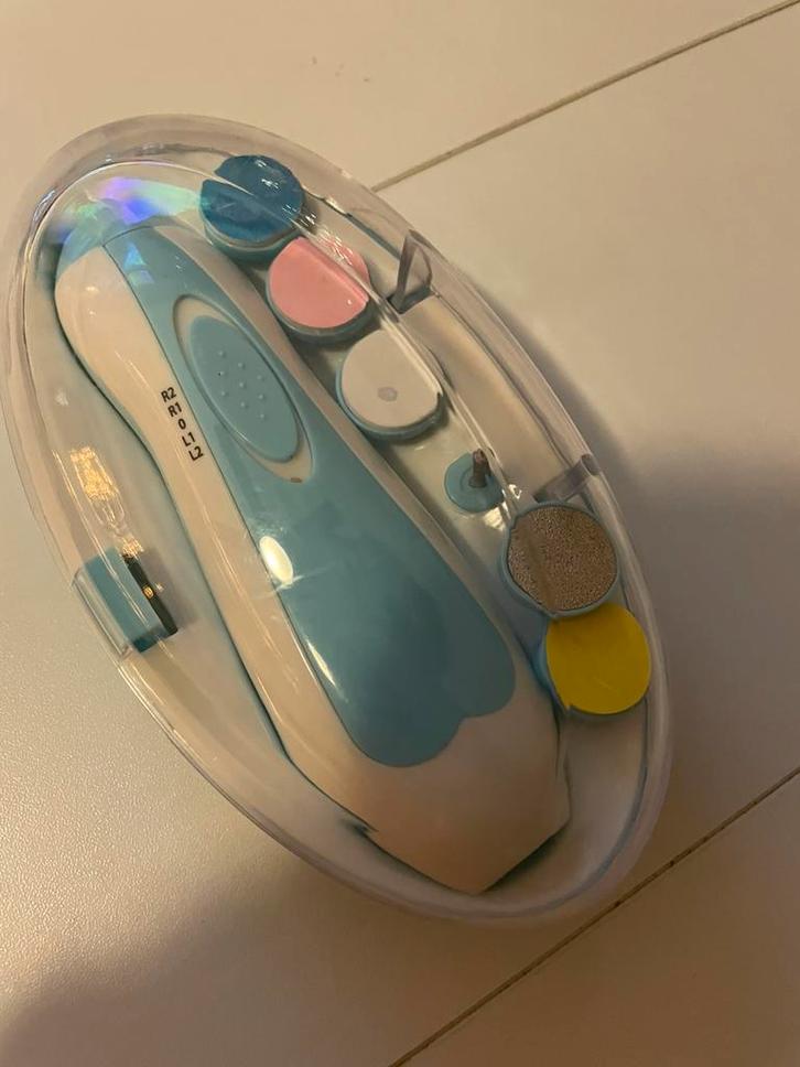Baby nagelvijl elektrische blauw, Kinderen en Baby's, Badjes en Verzorging, Zo goed als nieuw, Overige typen, Ophalen of Verzenden