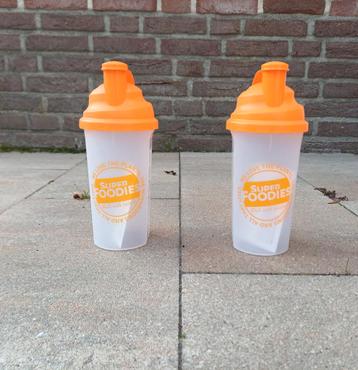 2x Superfoodies Shakebekers - Oranje - 700 ml beschikbaar voor biedingen
