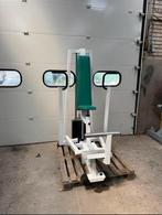 First class convergent chestpress / chest machine, Ophalen, Benen, Gebruikt, -