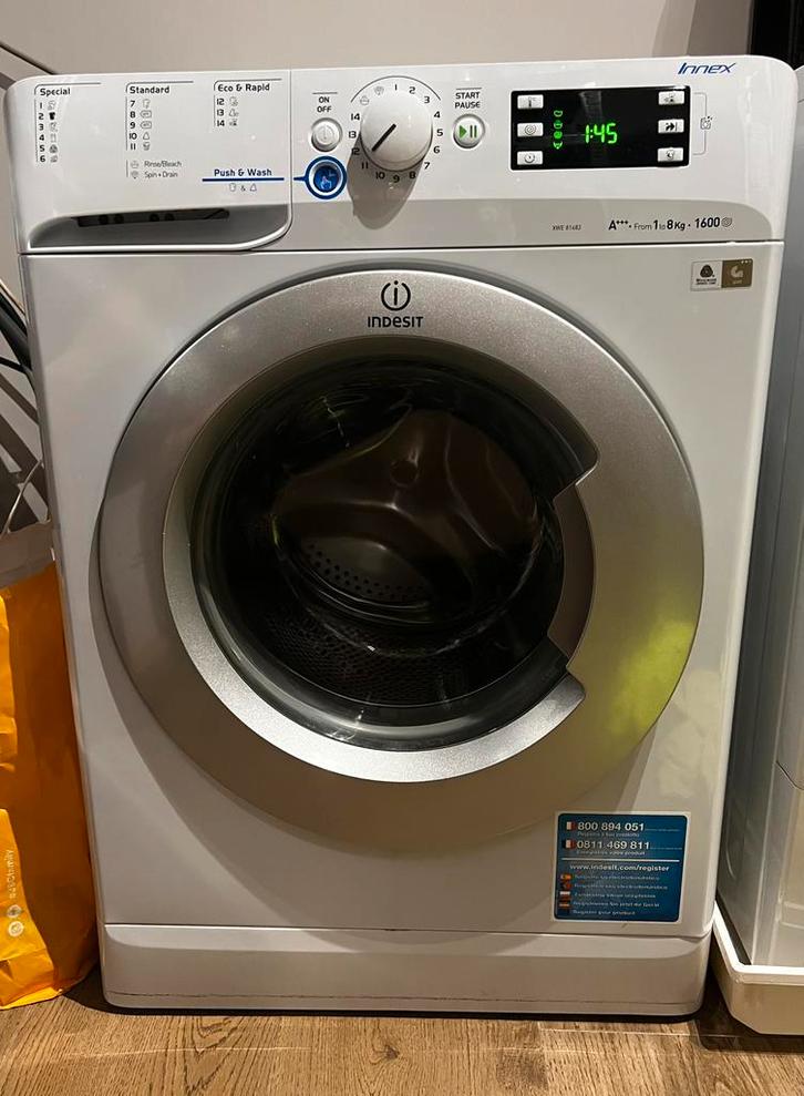 Wasmachine indesit XWE 81683, Witgoed en Apparatuur, Wasmachines, Gebruikt, Voorlader, 8 tot 10 kg, 85 tot 90 cm, 1600 toeren of meer