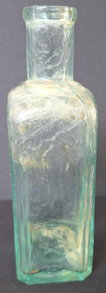 Oud fles met groene gloed en ster - Adv S 444 beschikbaar voor biedingen