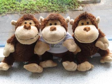 3 x Aap of aapje merk Inspirion bruin velours beschikbaar voor biedingen