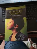 Elizabeth George - In volmaakte stilte, Ophalen of Verzenden, Zo goed als nieuw, Elizabeth George