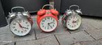 Te koop 3 ijzeren wekkers opwindbaar 12 cm doorsnee x 6 bree, Witgoed en Apparatuur, Ophalen of Verzenden, Nieuw